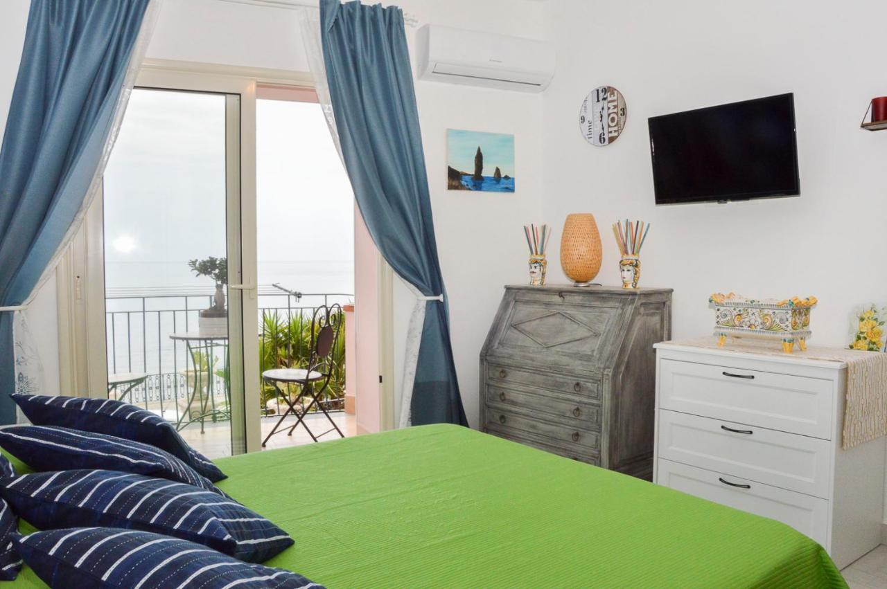 Sun Sea House Taormina Apartment Giardini Naxos Exterior foto