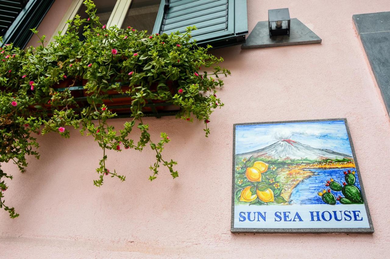 Sun Sea House Taormina Apartment Giardini Naxos Exterior foto